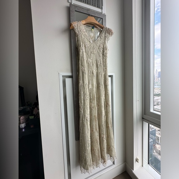 Summer-Ready in the Farm Rio Double Maxi Dress: Beige & Brown Perfection! - Picture 4 of 7